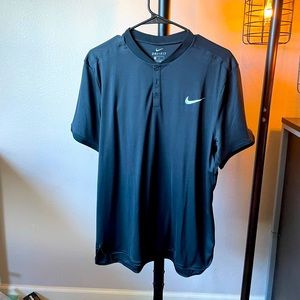 Nike Men’s Core Blade Henley